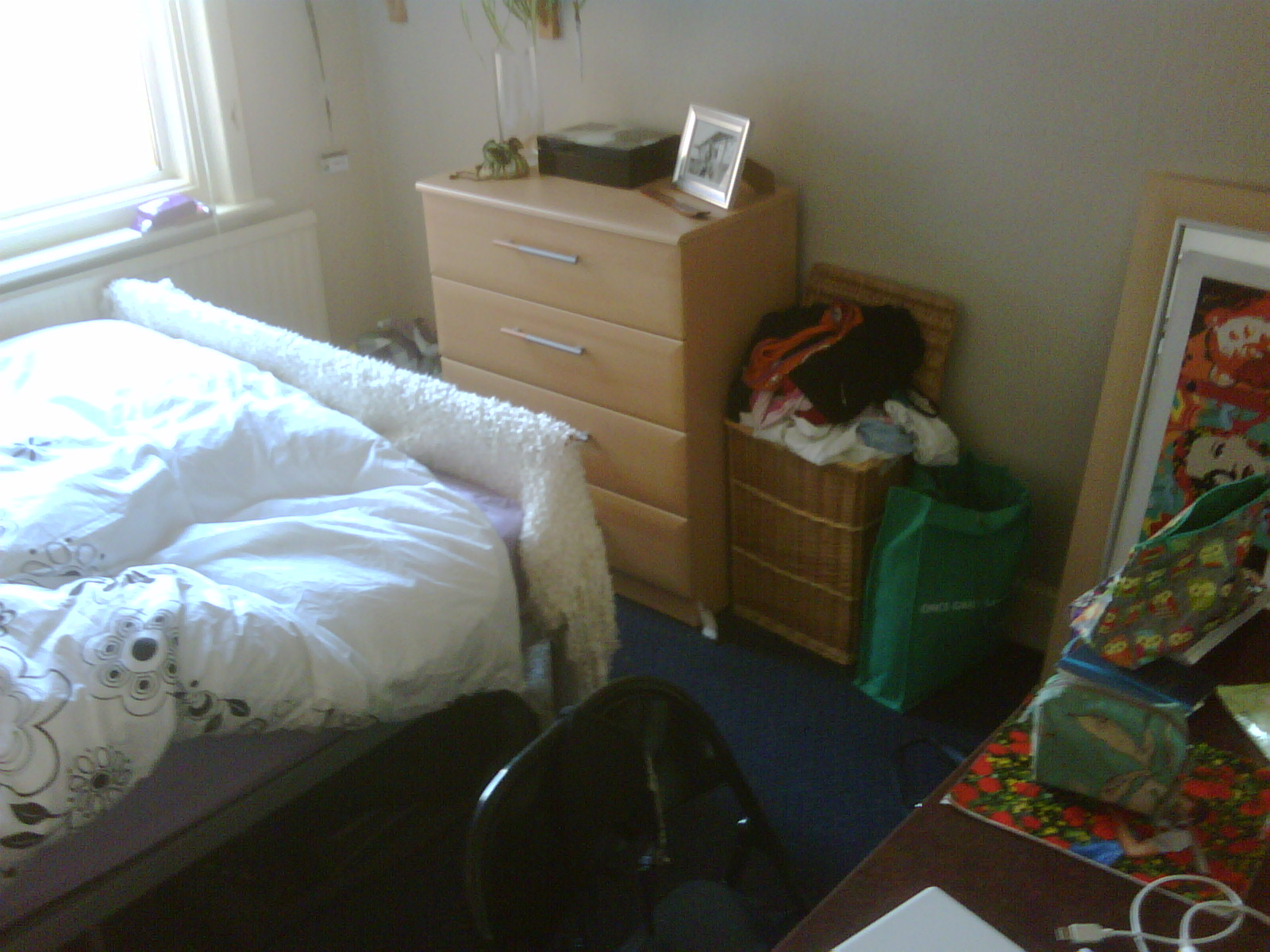 1st Floor Middle Bedroom